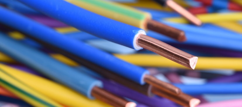 تصویر 3 از سیم برق زنجان با عملکرد یکنواخت و دوام مناسب